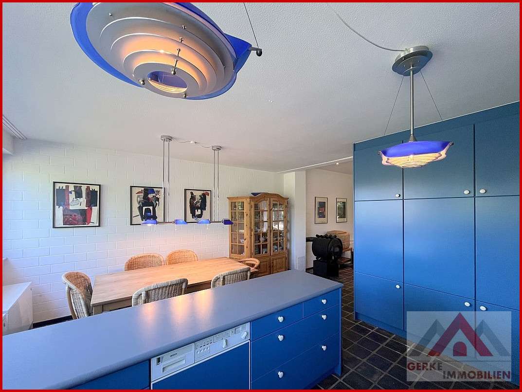 Immobilie in Vöhl - Stilvolles Wohnen auf dem Land – modern, ruhig, außergewöhnlich - Bild 12