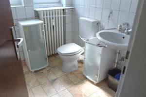 Krefeld-Bismarckviertel: Vierzimmerwohnung mit zwei Loggien und zwei Tiefgaragenstellplätzen – Die vollständige Adresse der Immobilie erhältst du vom Anbieter., 47799 Cracau, Krefeld – Vorschaubild 9