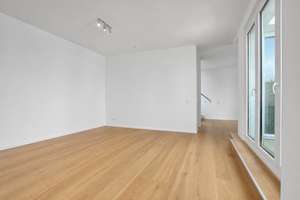 Neubau Dachgeschoss I Küche I Klima I Terrasse I Aufzug I Keller I ab 01.09 – Schönfließer Straße 19, 10439 Prenzlauer Berg, Berlin – Vorschaubild 2