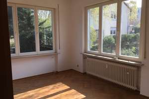 Großes Zweifamilienhaus mit Einliegerwohnung - auch als Einfamilienhaus nutzbar! Wintergarten, GA – 60437 Nieder-Eschbach, Frankfurt am Main – Vorschaubild 11