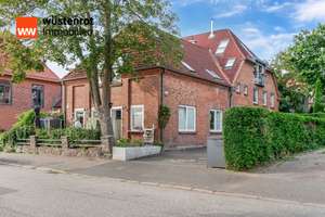 Modernisiertes Altbau-MFH direkt am Nord-Ostsee-Kanal in Kiel Holtenau – Die vollständige Adresse der Immobilie erhältst du vom Anbieter., 24159 Holtenau, Kiel – Vorschaubild 2