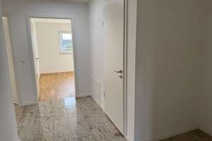 3-Zimmer-Wohnung mit Balkon, Einbauküche und Duschbad! – Bahnhofstr. 61b, 12555 Köpenick, Berlin – Vorschaubild 8