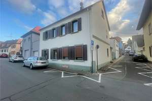Mehrfamilienhaus im Zentrum von Bad Dürkheim – Die vollständige Adresse der Immobilie erhältst du vom Anbieter., 67098 Bad Dürkheim – Vorschaubild 1