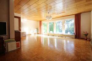 Einfamilienhaus mit Garage im schönen Berlin Mariendorf zum Kauf – Die vollständige Adresse der Immobilie erhältst du vom Anbieter., 12107 Mariendorf, Berlin – Vorschaubild 2