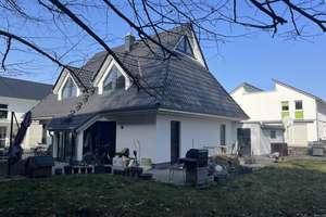 Modernes Wohnen mit zeitloser Eleganz und wohnlicher Wärme – Die vollständige Adresse der Immobilie erhältst du vom Anbieter., 32326 Wolmirstedt – Vorschaubild 3