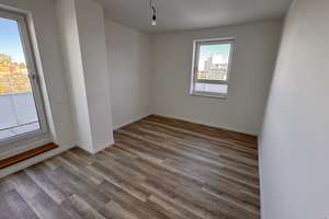 130 QM Penthouse mit Wasserblick am Havelufer: Erstbezug mit 48 m² Dachterrasse – Parkstraße 22, 13585 Hakenfelde, Berlin – Vorschaubild 8