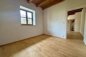 Großzügiges Einfamilienhaus mit Wintergarten, zwei Terrassen und großem Garten! – Die vollständige Adresse der Immobilie erhältst du vom Anbieter., 84066 Mallersdorf-Pfaffenberg – Vorschaubild 13