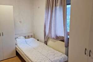 Ein Traum für Familien! Stattliches Haus mit perfekter Anbindung in Untereisesheim – Die vollständige Adresse der Immobilie erhältst du vom Anbieter., 74257 Untereisesheim – Vorschaubild 5