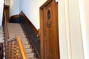 BEZUGSFREIE 3-ZIMMERWOHNUNG MIT BALKON IM REPRÄSENTATIVEN STUCKALTBAU MIT FAHRSTUHL – Die vollständige Adresse der Immobilie erhältst du vom Anbieter., 10825 Schöneberg, Berlin – Vorschaubild 9