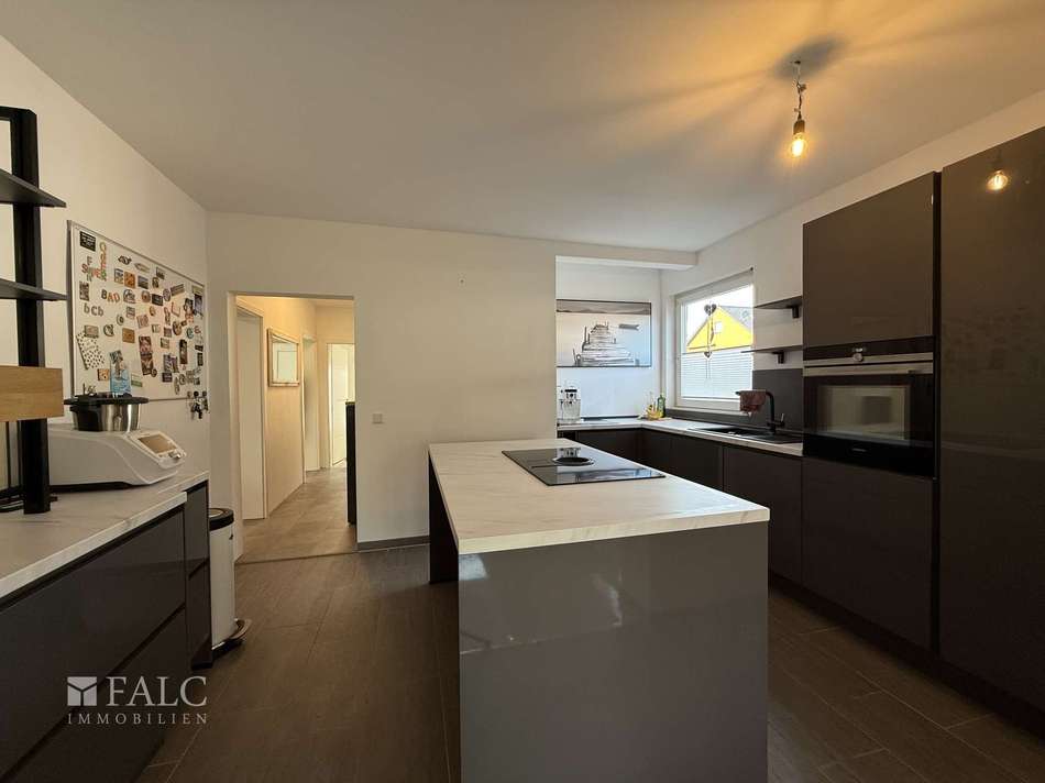 mpJdM83ELZJ8cR4Ws9RsxDVN-big I