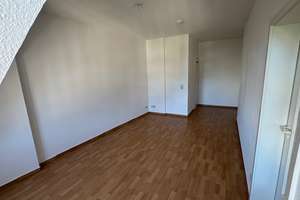 Schöne und großzügige Dachgeschoss - Wohnung mit Einbauküche! – Erich-Mühsam-Straße 35, 9112 Kaßberg, Chemnitz – Vorschaubild 12