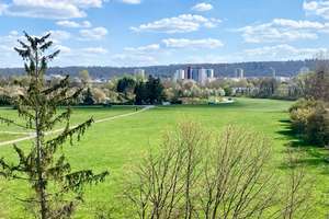 Ganz oben Wohnen! 4 Zimmer DG ohne Schrägen. Besichtigung So. 14.06. 13-15 Uhr – Hausenring 11, 70499 Hausen, Stuttgart – Vorschaubild 2