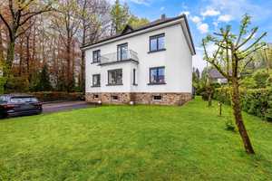 Familienfreundliches Zuhause mit Garten & viel Platz – stilvoll modernisiert in Sprockhövel – Ennepe-Ruhr-Kreis – Vorschaubild 1