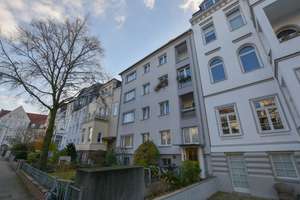 KUNZE: großzügige Wohnung mit Loggia und Kamin in Eilenriede-Nähe – Die vollständige Adresse der Immobilie erhältst du vom Anbieter., 30175 Zoo, Hannover – Vorschaubild 8