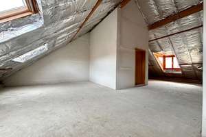 Bezugsfreies Haus mit 250 m² Wohn- und Nutzfläche, 5-7 Zi., Vollkeller, Hobbyraum, Garage und Garten – Die vollständige Adresse der Immobilie erhältst du vom Anbieter., 1156 Gompitz, Dresden – Vorschaubild 16