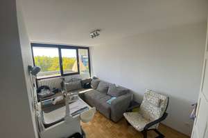 Sonnenverwöhnte modernisierte Wohnung, 2 Balkone, Tiefgarage, Gäste-WC, separate Dusche !  – Ostlandstrasse 49, 50858 Weiden, Köln – Vorschaubild 10