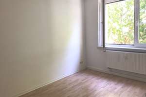 BRANDNEU RENOVIERT + provisionsfrei -kleine Eigentumswohnung im 3. OG in Laubegast – Salzburger Str. 32, 1279 Laubegast, Dresden – Vorschaubild 6