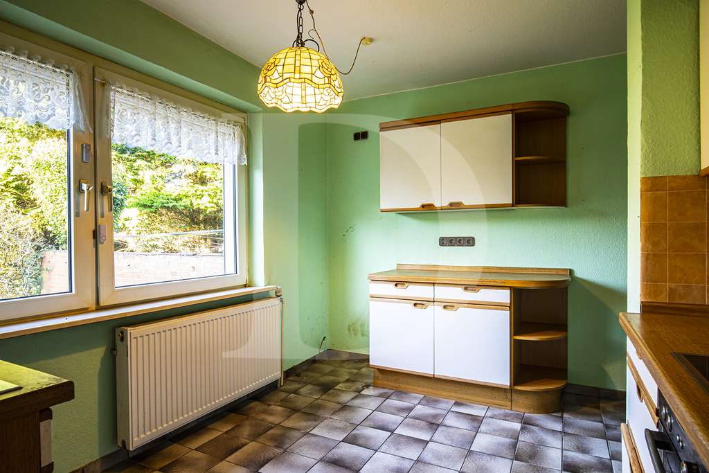 Immobilie in Leer - Investitionschance in Leer: Doppelhaushälfte mit Sanierungsbedarf - Bild 4