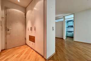 Nordost-Keplerstraße: Eine 4-Zimmerwohnung mit ca. 300 qm eigenem Garten! – Keplerstraße 8, 65193 Nordost, Wiesbaden – Vorschaubild 28