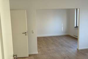 Exklusive, vollständig renovierte 4-Zimmer-Wohnung mitten in der Innenstadt von Aachen – Großkölnstraße 60, 52062 Markt, Aachen – Vorschaubild 1