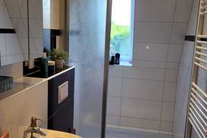 gemütliche 2-Zimmer-Dachgeschosswohnung mit Einbauküche in Dortmund – Wellinghofer Str. 205, 44263 Dortmund – Vorschaubild 8