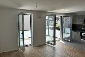 Erstbezug | Sonnige 3,5-Zimmer Wohnung | Einbauküche | Balkon | Einzelgarage | KFW55 | ER-Zentrum – Anton-Bruckner-Straße 8, 91052 Röthelheim, Erlangen – Vorschaubild 2