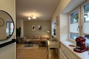 Große Helle 2-Zimmer-Wohnung in Düsseldorf  nähe HBF & Mitsubishi Halle – Die vollständige Adresse der Immobilie erhältst du vom Anbieter., 40223 Bilk, Düsseldorf – Vorschaubild 40