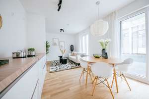 Erstbezug München-Aubing: 3 Zimmer mit Garten, inkl. Einbauküche – Industriestraße 30, 81245 Altaubing, München – Vorschaubild 2