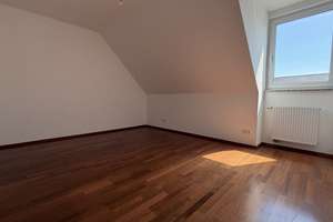 Exquisite 3-Zimmer-DG-Maisonett-ETW – Die vollständige Adresse der Immobilie erhältst du vom Anbieter., 90451 Röthenbach Ost, Nürnberg – Vorschaubild 8