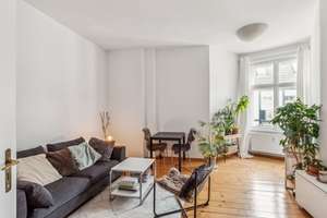 Prenzlauerberg: Sonnige 2-Zimmer-Altbauwohnung im Helmholtzkiez - keine Sperrfrist – Die vollständige Adresse der Immobilie erhältst du vom Anbieter., 10439 Prenzlauer Berg, Berlin – Vorschaubild 4