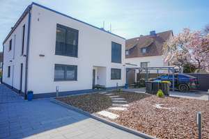 Hochwertiges Einfamilienhaus im Herzen von Langenhagen – Die vollständige Adresse der Immobilie erhältst du vom Anbieter., 30851 Langenhagen – Vorschaubild 1