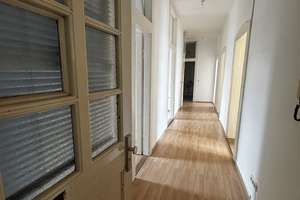 große 6 Zimmerwohnung mit Terrasse – Bucher Str. 58-60, 90408 Uhlandstraße, Nürnberg – Vorschaubild 2