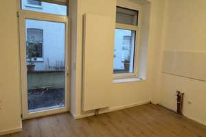 Lichtdurchflutete historische Erdgeschosswohnung für 2 Jahre zu vermieten