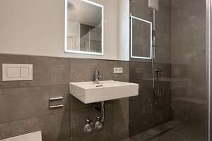 Lichtdurchflutete 2-Zimmer-Wohnung! – Die vollständige Adresse der Immobilie erhältst du vom Anbieter., 90482 Mögeldorf, Nürnberg – Vorschaubild 6