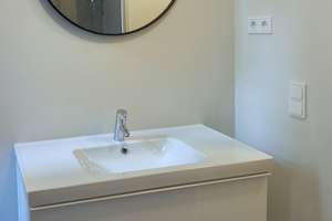 GROßE 3 RAUM ,BALKON,AUFZUG,DUSCHE,WANNE,PARKETT – 10405 Prenzlauer Berg, Berlin – Vorschaubild 18