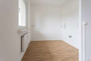 Wird für Sie frisch renoviert! Wohnen in bester Lage! – Wilhelm-Firl-Str. 17, 9122 Markersdorf, Chemnitz – Vorschaubild 3