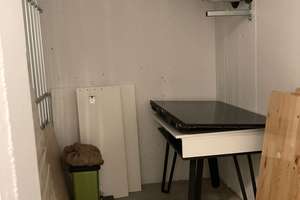 möblierte 1-Zimmer-Erdgeschoss- Wohnung mit Terrasse und Garten  – Höchstetter Str. 18a, 86154 Links der Wertach-Süd, Augsburg – Vorschaubild 15
