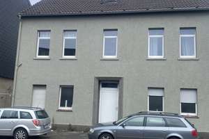 Modernisierte Erdgeschosswohnung mit 2 Zimmern – Erstbezugw