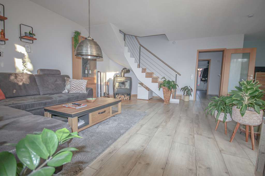 Immobilie in Grasberg - Grasberg - Großzügiges Einfamilienhaus mit Einliegerwohnung in Bestlage - Bild 3