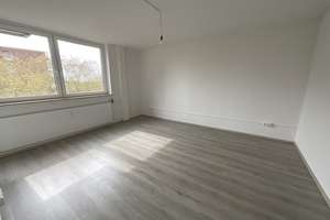 Frisch renoviert - Jetzt einen Termin zur Besichtigung buchen! – Stettiner Straße 134, 40595 Garath, Düsseldorf – Vorschaubild 6