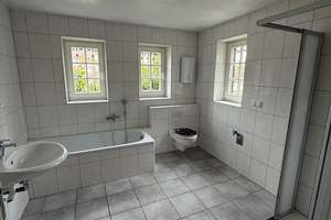histrorisches  Einfamilienhaus - Perfekt als Mehrgenerationshaus - mit großem Garten in Duisburg – Schulte-Marxloh-Str. 9, 47168 Marxloh, Duisburg – Vorschaubild 26