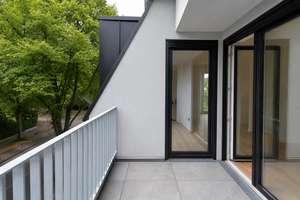 Exklusive Maisonettewohnung im Dachgeschoss mit Spitzboden, Balkon  und Loggia – Schloßgarten 71, 22043 Marienthal, Hamburg – Vorschaubild 7