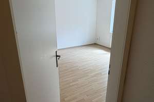 1-Zimmer-Wohnung in Parknähe – Die vollständige Adresse der Immobilie erhältst du vom Anbieter., 42855 Nordstadt, Remscheid – Vorschaubild 2