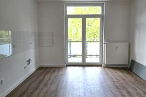 **Attraktive 2-Zimmer-Wohnung – Erstbezug nach kompletter Sanierung, ca. 67 m²** – Mülheimer Str. 80, 45145 Frohnhausen, Essen – Vorschaubild 2
