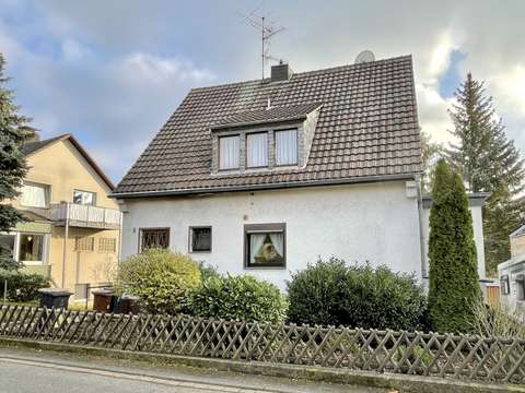 Rosrath Kleineichen Freistehendes 1 2 Familienhaus Auf 616 M Sud Ost Grundstuck