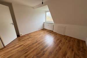 Gemütliche 2,5 Zimmer DG ab sofort zu vermieten – Münsterdorferstr. 6, 25566 Lägerdorf – Vorschaubild 8