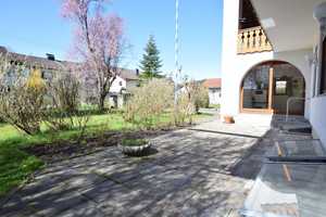 Attraktives Zweifamilienhaus mit großem Garten in ruhiger Lage – Weilheim-Schongau (Kreis) – Vorschaubild 4