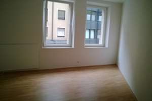 3-Zimmer Altbauwohnung mit Balkon & Einbauküche in begehrter Lage Nürnberg-St. Johannis – Gärtnerstraße 13, 90408 Uhlandstraße, Nürnberg – Vorschaubild 2