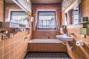 Wiesbaden-Naurod – Einfamilienhaus in traumhafter Feldrandlage – Die vollständige Adresse der Immobilie erhältst du vom Anbieter., 65207 Naurod, Wiesbaden – Vorschaubild 8