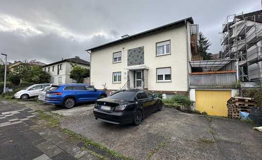 Mehrfamilienhaus mit 6 Wohnungen und separatem Bungalow - Kapitalanlage